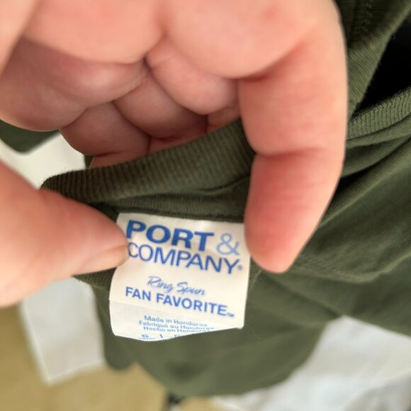 Port & Company Green Periodic Table Tee T-Shirt Girls S - Picture 7 of 8